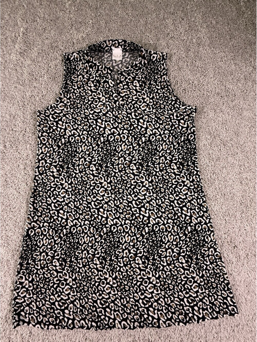 New L.I.A. Love Os All Dress Animal Print Size L Sleeveless